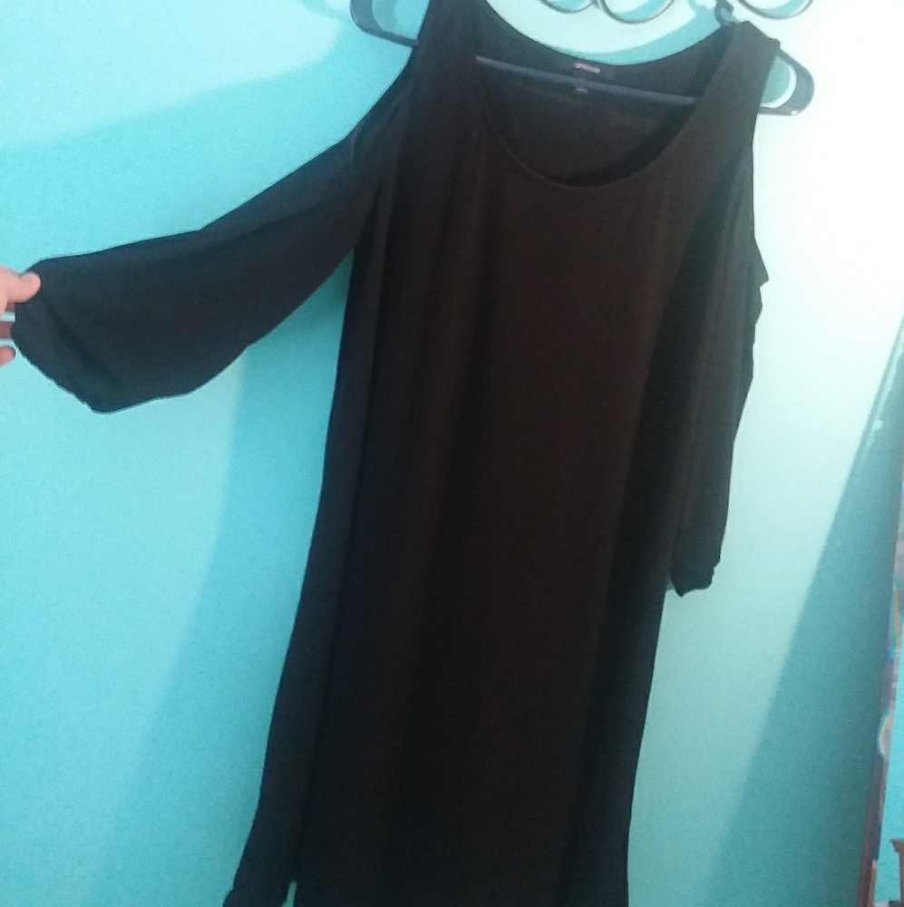 Cold shoulder Dress